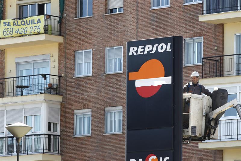 CJEU declarÄƒ cÄƒ contractele care forÈ›eazÄƒ aprovizionarea cu Repsol pot fi anulate