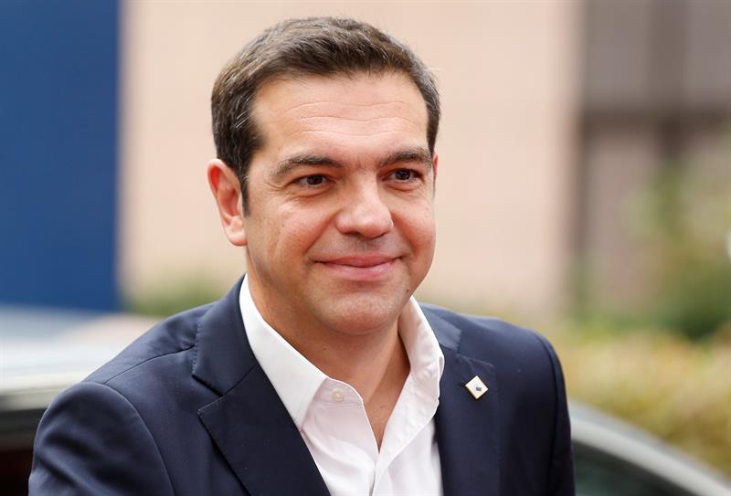  Tsipras va distribui 1,400 milioane de euro din excedentul fiscal Ã®n rÃ¢ndul populaÈ›iei