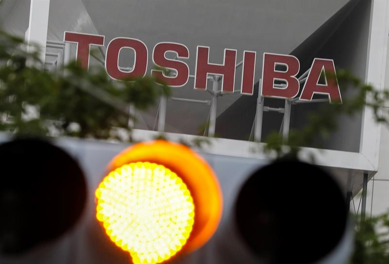  Toshiba cade brusc pe piaÈ›a bursierÄƒ dupÄƒ anunÈ›area unei majorÄƒri de capital